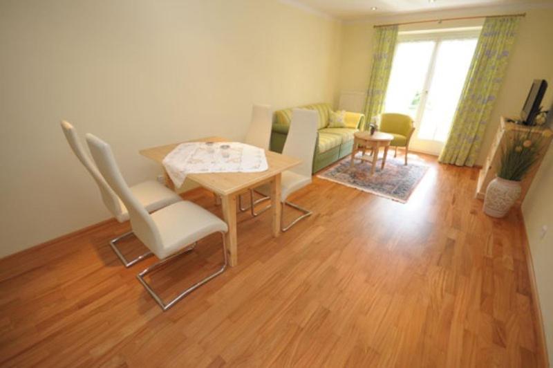 Appartement Bergblick I Faistenau Habitación foto